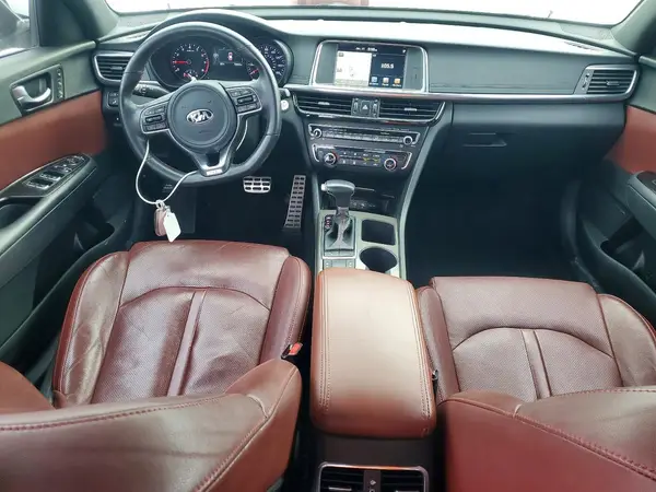 5XXGW4L25HG125877 2017 KIA OPTIMA - Image 8