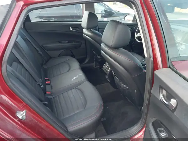 5XXGW4L25KG301365 2019 KIA OPTIMA - Image 8