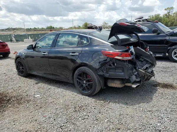 5XXGW4L25KG316786 2019 KIA OPTIMA - Image 2