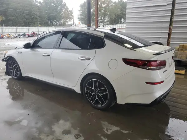 5XXGW4L25KG372422 2019 KIA OPTIMA - Image 2