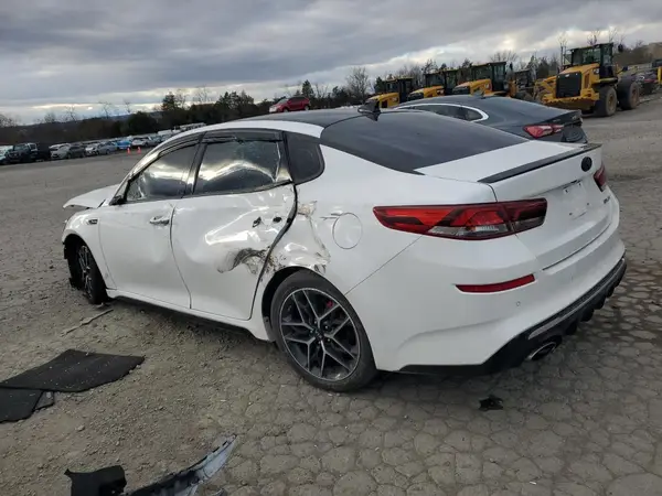 5XXGW4L25KG379905 2019 KIA OPTIMA - Image 2