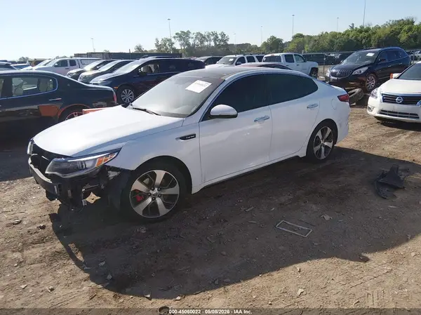5XXGW4L26GG013846 2016 KIA OPTIMA - Image 2