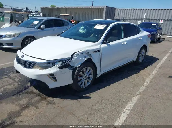 5XXGW4L26GG019985 2016 KIA OPTIMA - Image 2