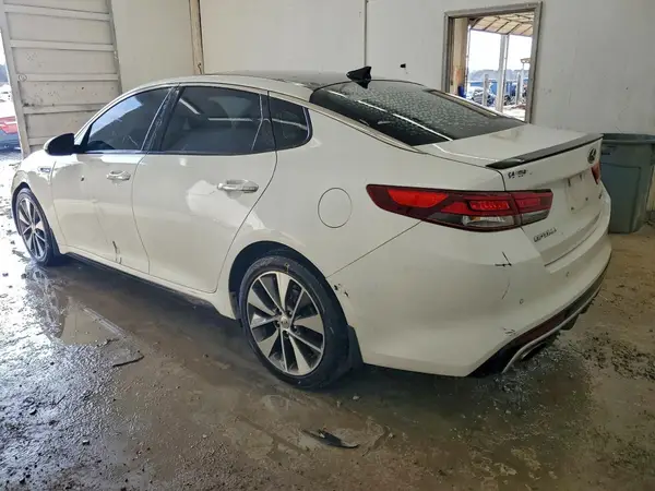 5XXGW4L26GG038018 2016 KIA OPTIMA - Image 2