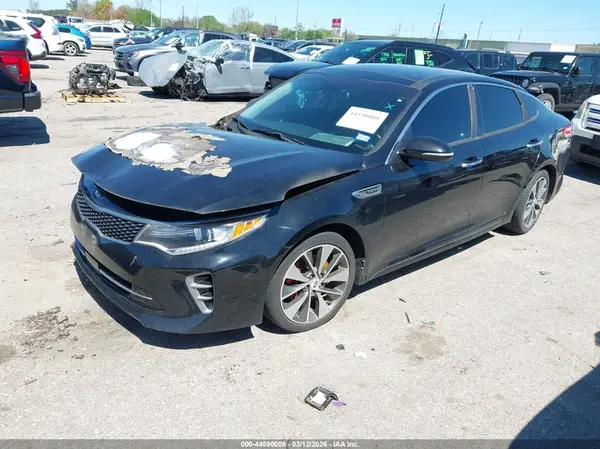 5XXGW4L26GG069219 2016 KIA OPTIMA - Image 2
