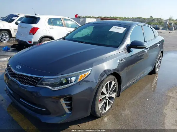5XXGW4L26GG093844 2016 KIA OPTIMA - Image 2