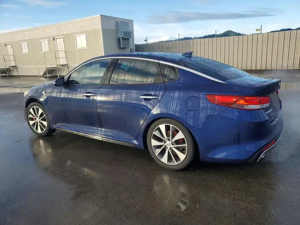 5XXGW4L26GG095335 2016 KIA OPTIMA - Image 2