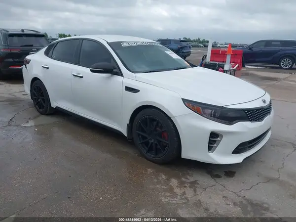 5XXGW4L26GG105796 2016 KIA OPTIMA - Image 1