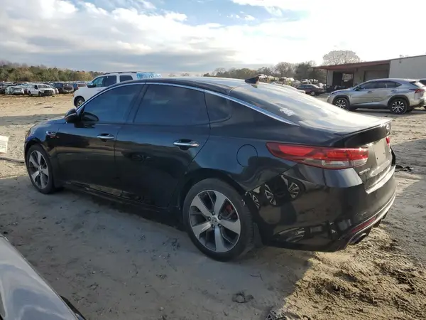 5XXGW4L26JG203797 2018 KIA OPTIMA - Image 2