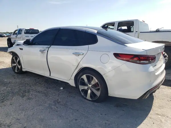 5XXGW4L26JG221006 2018 KIA OPTIMA - Image 2