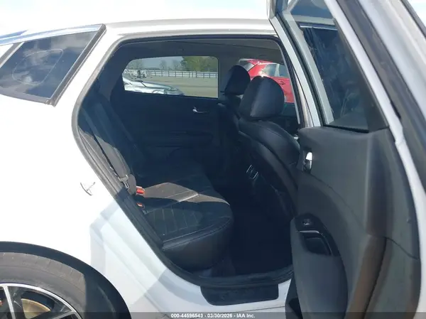 5XXGW4L26LG417286 2020 KIA OPTIMA - Image 8