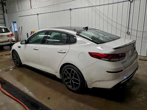 5XXGW4L26LG447923 2020 KIA OPTIMA - Image 2