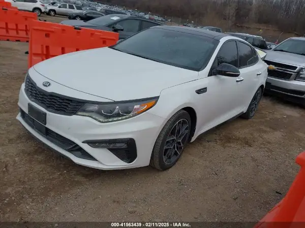 5XXGW4L26LG449008 2020 KIA OPTIMA - Image 2