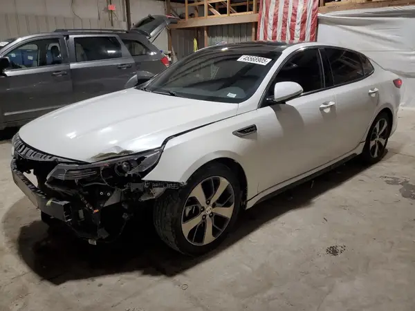 5XXGW4L27GG011734 2016 KIA OPTIMA - Image 1