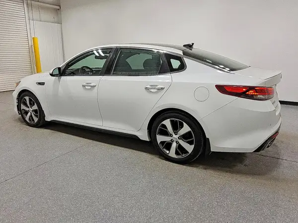 5XXGW4L27GG017503 2016 KIA OPTIMA - Image 2