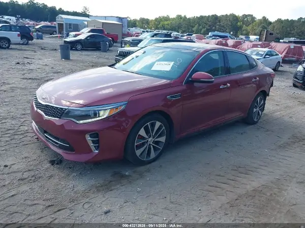 5XXGW4L27GG110960 2016 KIA OPTIMA - Image 2