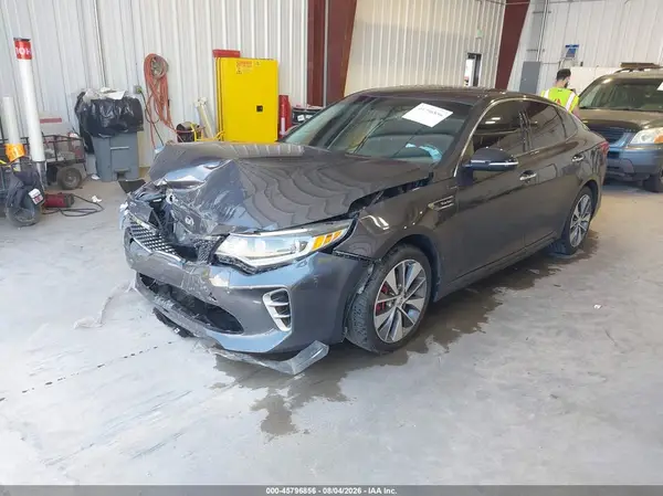 5XXGW4L27HG142566 2017 KIA OPTIMA - Image 2
