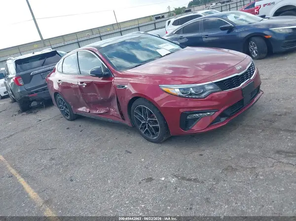 5XXGW4L27KG324064 2019 KIA OPTIMA - Image 1