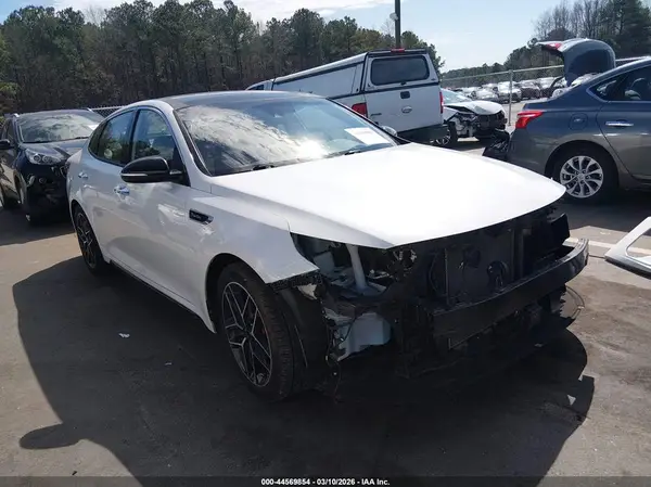 5XXGW4L27KG331919 2019 KIA OPTIMA - Image 1