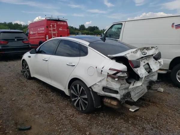 5XXGW4L27LG406216 2020 KIA OPTIMA - Image 2