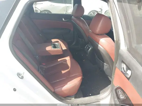 5XXGW4L28GG019177 2016 KIA OPTIMA - Image 8