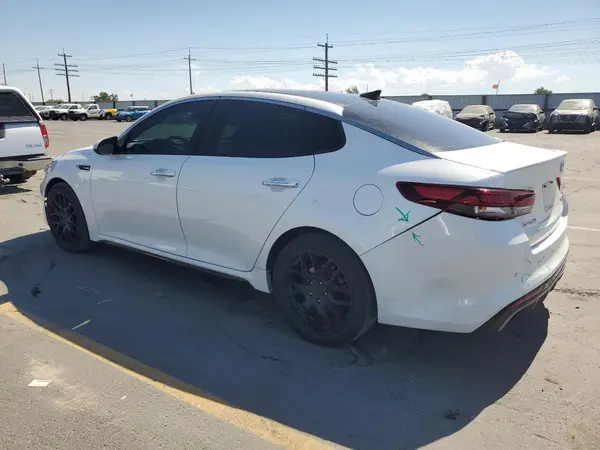 5XXGW4L28GG050784 2016 KIA OPTIMA - Image 2