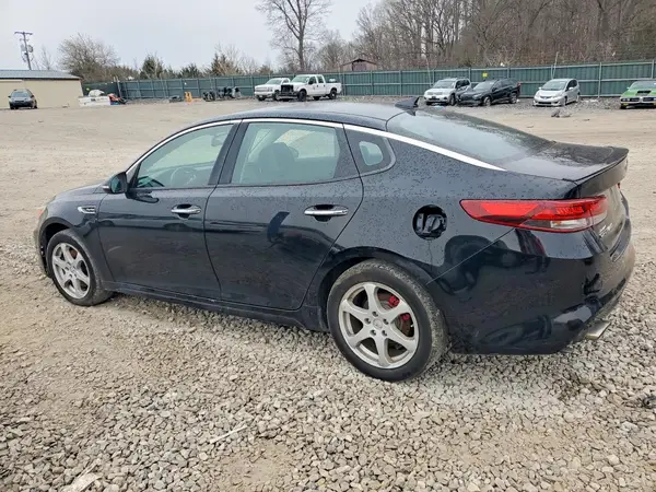 5XXGW4L28GG065009 2016 KIA OPTIMA - Image 2