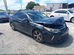 5XXGW4L28HG123864 2017 KIA OPTIMA