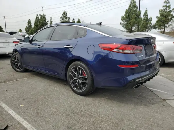 5XXGW4L28LG419492 2020 KIA OPTIMA - Image 2