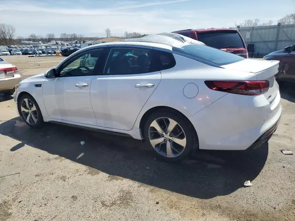 5XXGW4L29GG001349 2016 KIA OPTIMA - Image 2