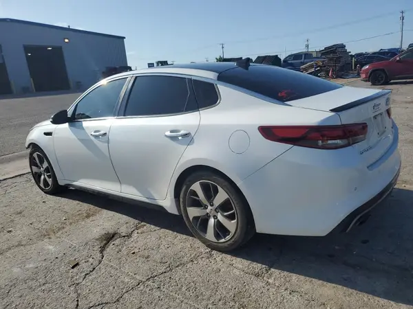 5XXGW4L29GG001707 2016 KIA OPTIMA - Image 2