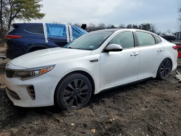 5XXGW4L29GG093675 2016 KIA OPTIMA - Image 1