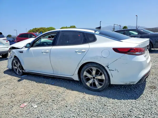 5XXGW4L29JG206662 2018 KIA OPTIMA - Image 2