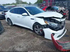 5XXGW4L29JG208685 2018 KIA OPTIMA