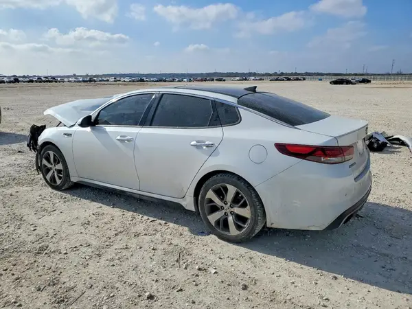 5XXGW4L29JG233456 2018 KIA OPTIMA - Image 2