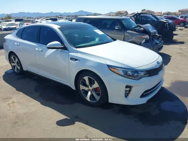 5XXGW4L29JG244716 2018 KIA OPTIMA - Image 1