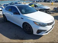 5XXGW4L29KG333834 2019 KIA OPTIMA