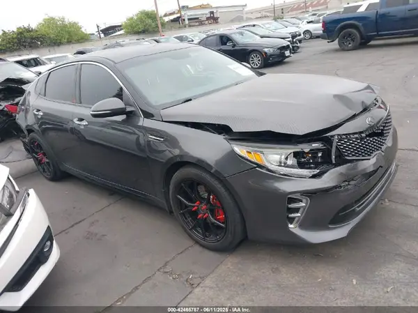 5XXGW4L2XGG012408 2016 KIA OPTIMA - Image 1