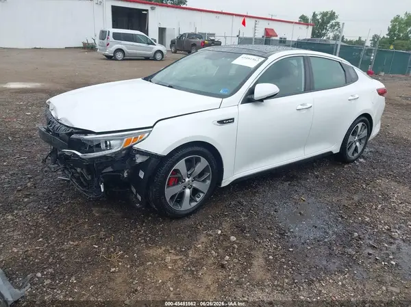 5XXGW4L2XGG013266 2016 KIA OPTIMA - Image 2