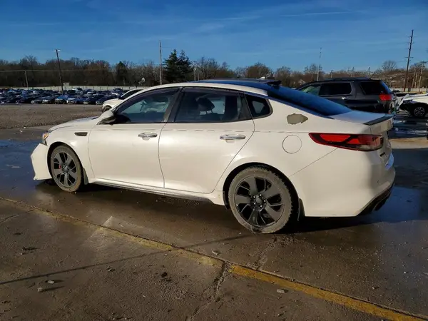 5XXGW4L2XGG016670 2016 KIA OPTIMA - Image 2
