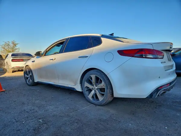 5XXGW4L2XGG016748 2016 KIA OPTIMA - Image 2