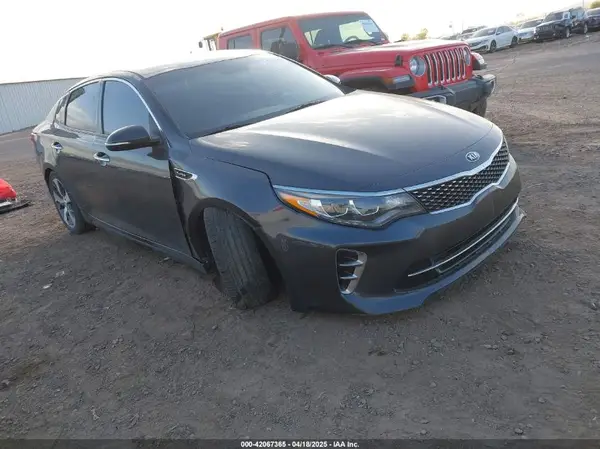 5XXGW4L2XHG132906 2017 KIA OPTIMA - Image 1