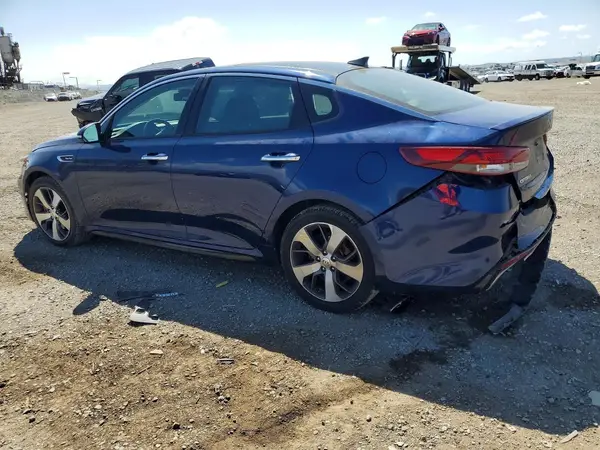 5XXGW4L2XHG136857 2017 KIA OPTIMA - Image 2