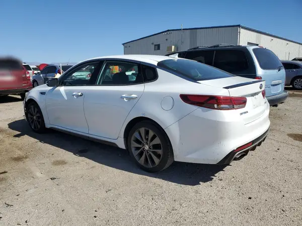 5XXGW4L2XHG137491 2017 KIA OPTIMA - Image 2