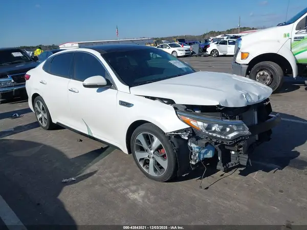 5XXGW4L2XJG214625 2018 KIA OPTIMA - Image 1