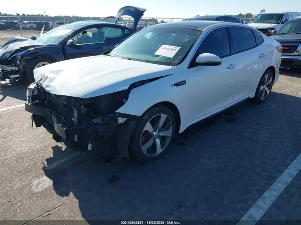 5XXGW4L2XJG214625 2018 KIA OPTIMA - Image 2
