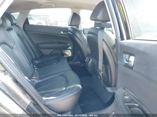 5XXGW4L2XJG225379 2018 KIA OPTIMA - Image 8
