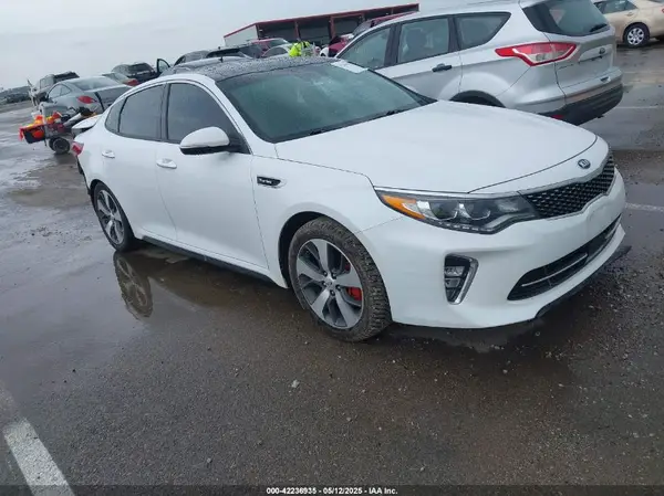 5XXGW4L2XJG247253 2018 KIA OPTIMA - Image 1