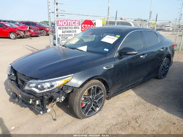5XXGW4L2XLG410776 2020 KIA OPTIMA - Image 2