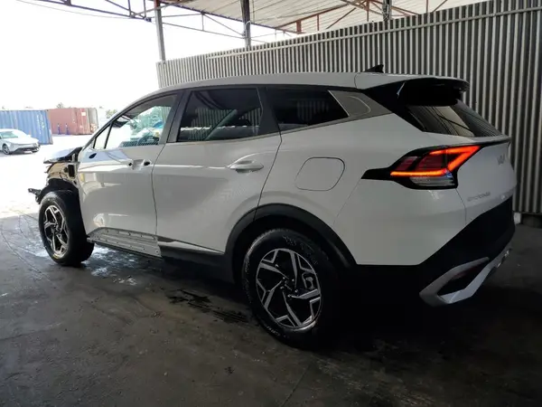 5XYK23DF0SG310066 2025 KIA SPORTAGE - Image 2